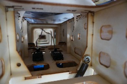 Bausatz Fokker E.III Fahrwerkfederung