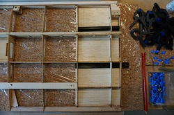 Bausatz Fokker E.III Tragflche kleben