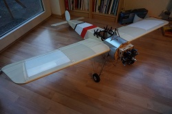 Hobbyking Fokker Eindecker Bausatz